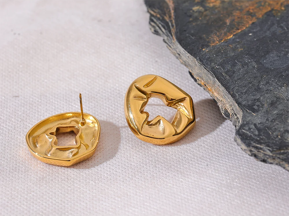Hollow Geometric Statement Texture Earrings - Ecru