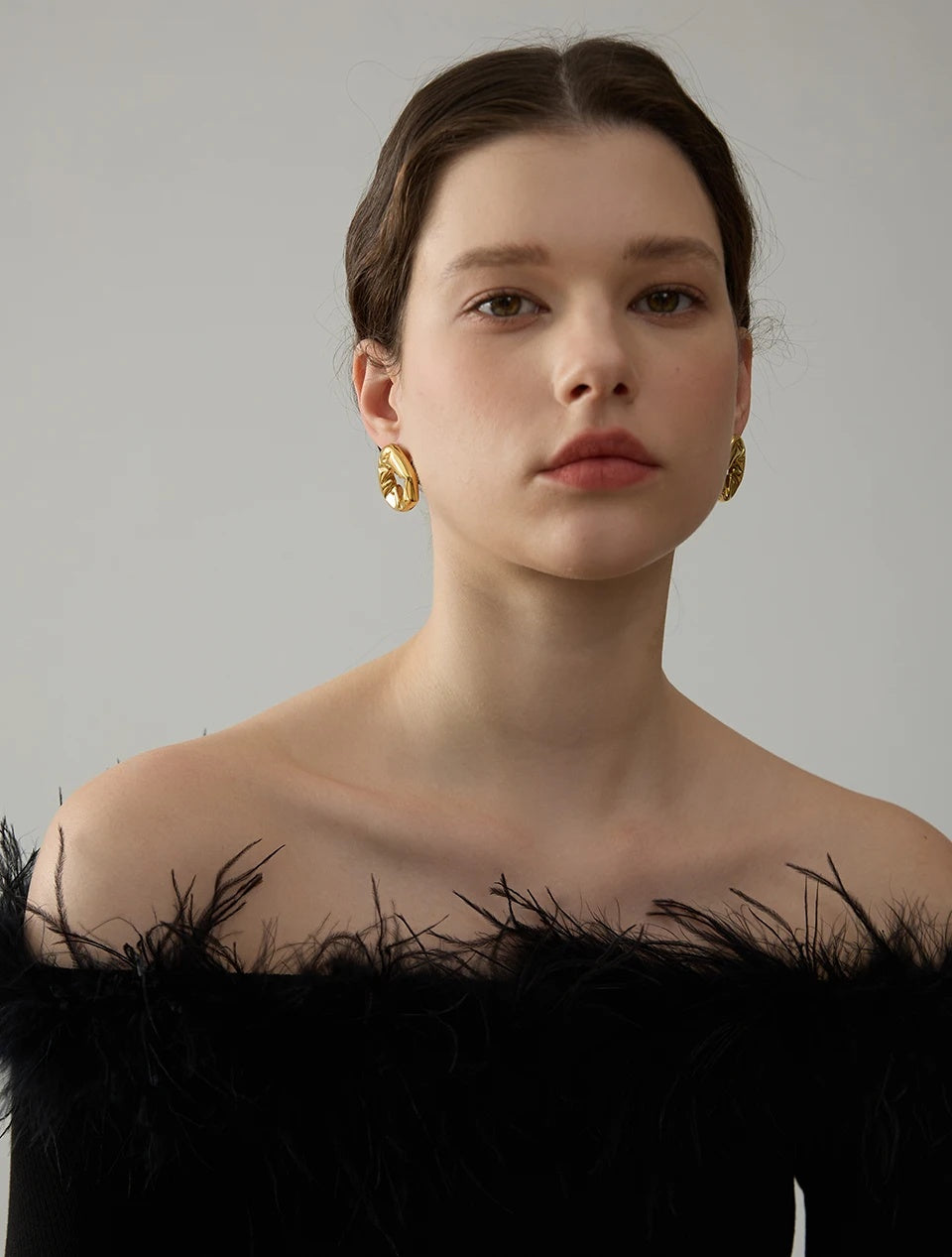 Hollow Geometric Statement Texture Earrings - Ecru