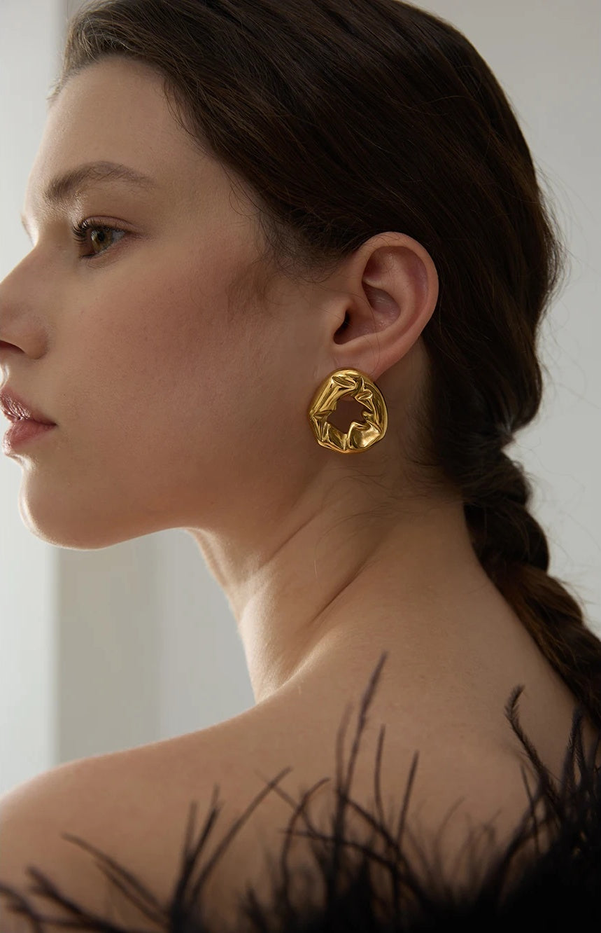 Hollow Geometric Statement Texture Earrings - Ecru