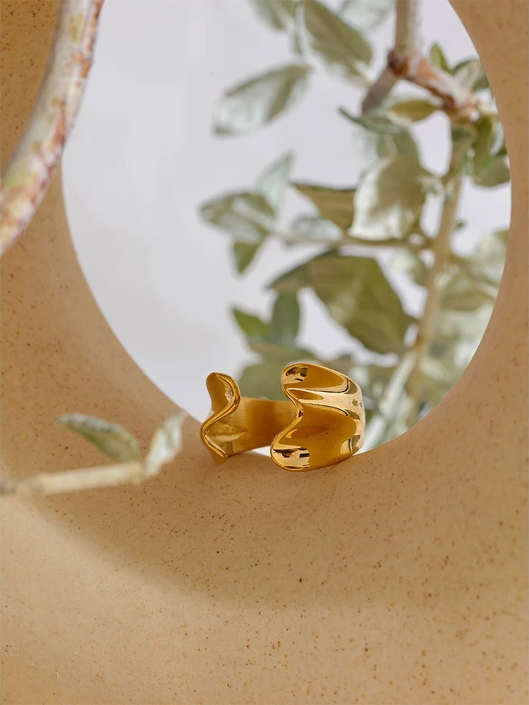 Geometric Open Statement Texture Ring - Ecru