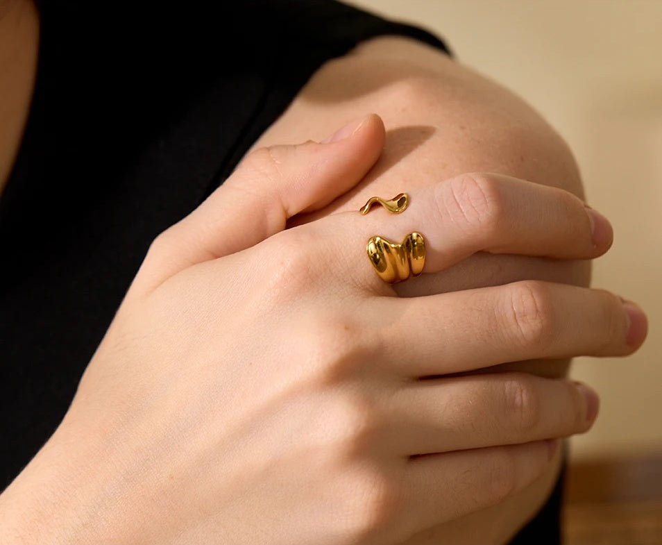 Geometric Open Statement Texture Ring - Ecru